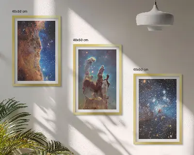Set van schilderijen als wanddecoratie met ruimtelandschappen van sterrenstelsels