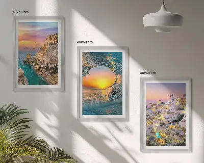 Fotowand met zeegolven, witte huizen en Santorini