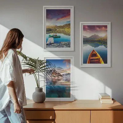 Wanddecoratieset schilderijen met meren, bergen en een boot in vrede thema