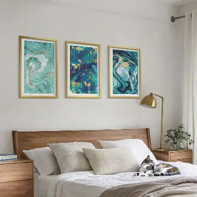 Set van schilderijen als wanddecoratie met abstracte verf in turquoise