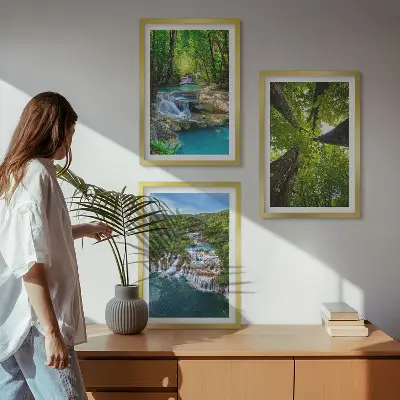 Wanddecoratieset schilderijen met afbeelding van watervallen in een groen bos