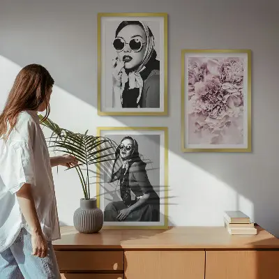Fotowand stijlvolle portretten van vrouwen met bloemen