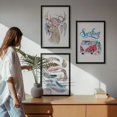 Fotowand met een motief van een gewei, bloemen en een bestelwagen