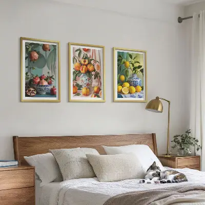 Wanddecoratieset met schilderijen met afbeeldingen van granaatappels, perziken en citroenen
