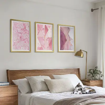 Fotowand met geometrische roze pioenrozen