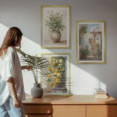 Fotowand met afbeelding van planten, potten, citroenen en een steegje