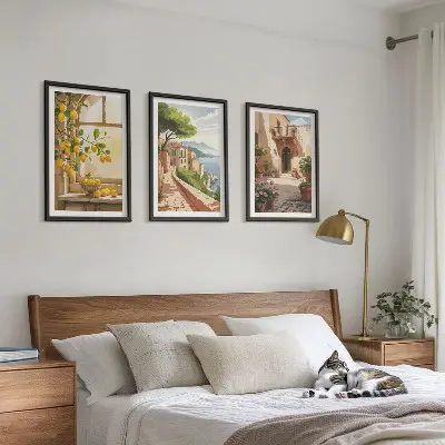 Wanddecoratieset schilderijen met citrusvruchten in een kustdorp bij de zee
