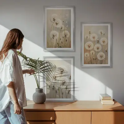 Fotowand witte paardenbloemen op een lichte achtergrond