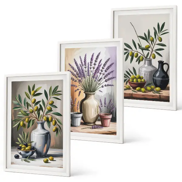Wanddecoratieset met schilderijen olijftakken in vazen op de achtergrond