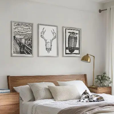 Fotowand met illustratie van een schreeuwende schedel en een uil