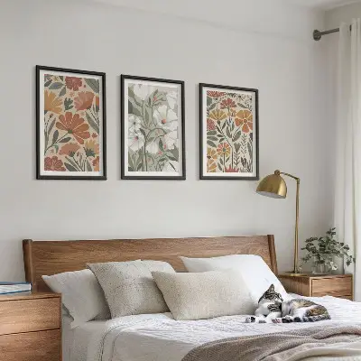 Set schilderijen voor wanddecoratie met oranje en groene bloemmotieven