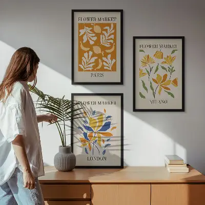 Set van wanddecoratie schilderijen met bloemenprints van Parijs, Milaan en Londen