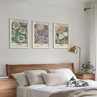 Wanddecoratieset met schilderijen bloemmotieven met steden als Tokio, Parijs en Londen