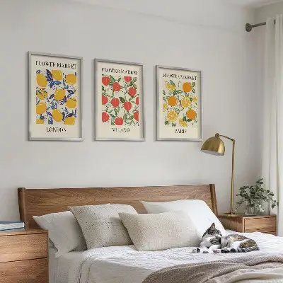 Wanddecoratieset met schilderijen bloemen met stadsgezichten