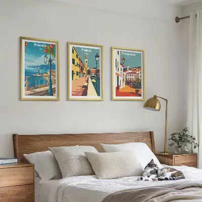 Wanddecoratieset met schilderijen vintage illustraties van steden