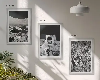 Set wanddecoratie met schilderijen met afbeeldingen van NASA, de maan en een astronaut