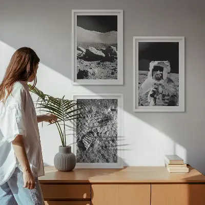 Set wanddecoratie met schilderijen met afbeeldingen van NASA, de maan en een astronaut