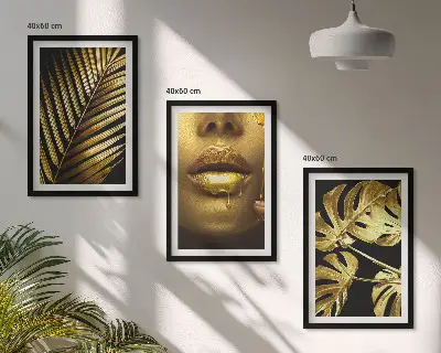 Fotowand met palma, monstera en uitsnede van een vrouw