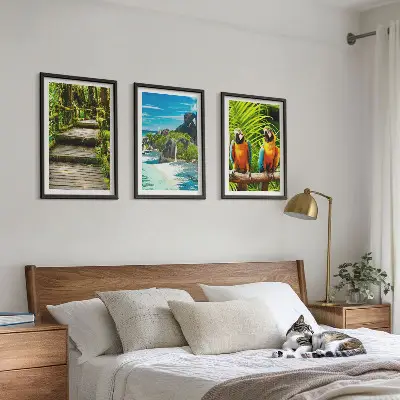 Wanddecoratieset schilderijen tropisch regenwoud met een waterval en papagaaien