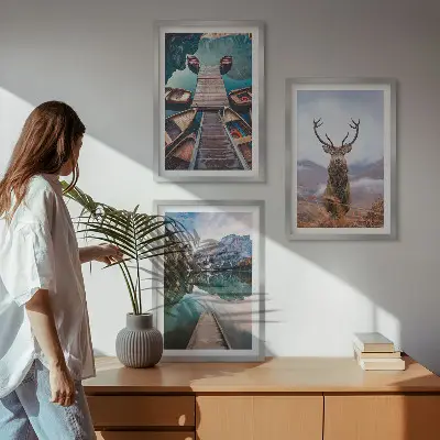 Wanddecoratieset schilderijen met een meer met boten en bergen