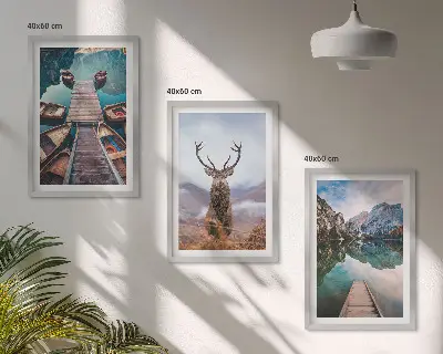 Wanddecoratieset schilderijen met een meer met boten en bergen