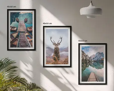 Wanddecoratieset schilderijen met een meer met boten en bergen