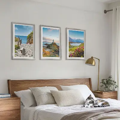 Fotowand met strand, vuurtoren, bergen en bloemen