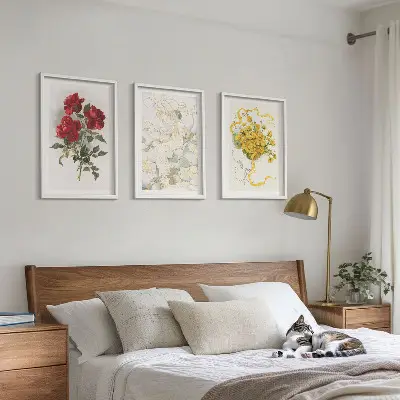 Fotowand met rode rozen en een witte figuur