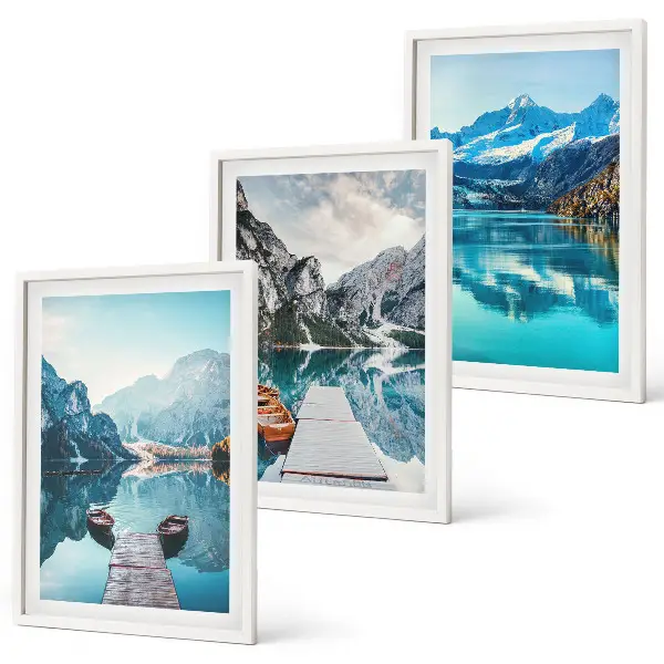 Wanddecoratieset schilderijen met bergmeer en reflectie van boten