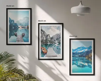 Wanddecoratieset schilderijen met bergmeer en reflectie van boten