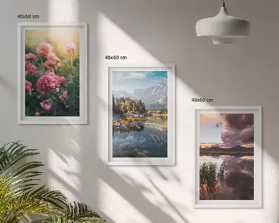 Wanddecoratie set schilderijen met afbeeldingen van bloemen, een tuin, bergen en water