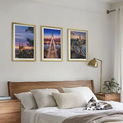 Wanddecoratieset met schilderijen bruggen bij zonsondergang
