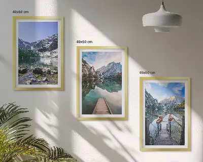 Wanddecoratieset schilderijen met bergen, meren en houten steigers