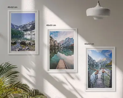 Wanddecoratieset schilderijen met bergen, meren en houten steigers