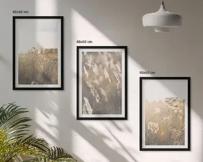 Fotowand landschap met gras en bloemen in warme tinten