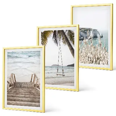 Fotowand met een strand en een houten trap met schommel