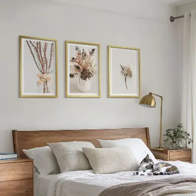Wanddecoratieset schilderijen met minimalistische bloementakken