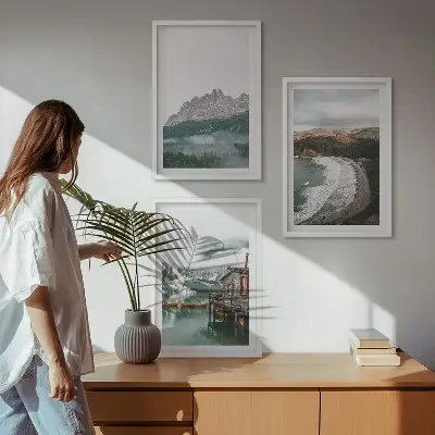 Fotowand met bergstrand bij een houten huis