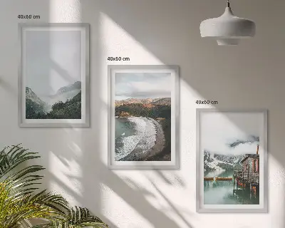 Wanddecoratieset schilderijen met bergen strand wolken en water