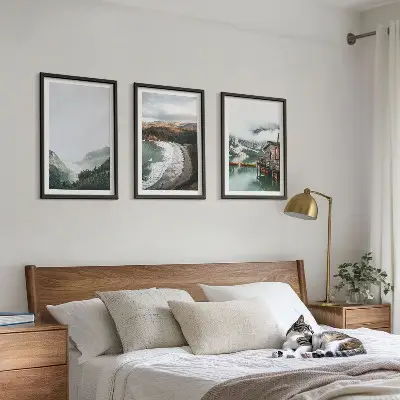 Wanddecoratieset schilderijen met bergen strand wolken en water