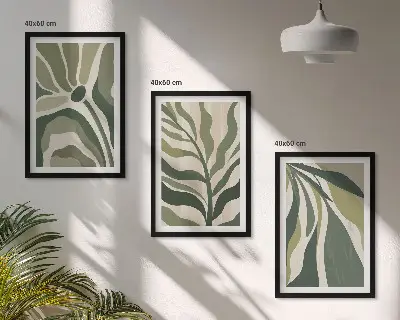 Set wanddecoratie met schilderijen met illustraties van geschilderde groene bladeren