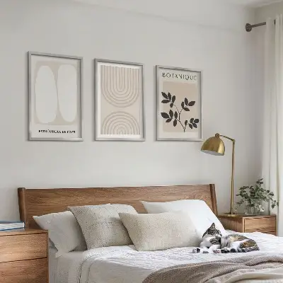 Fotowand met verfijnde botanische posters in boho stijl