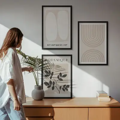 Fotowand met verfijnde botanische posters in boho stijl