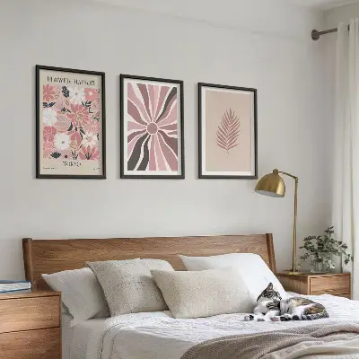 Fotowand met bloemmotieven, bladeren en geometrische vormen