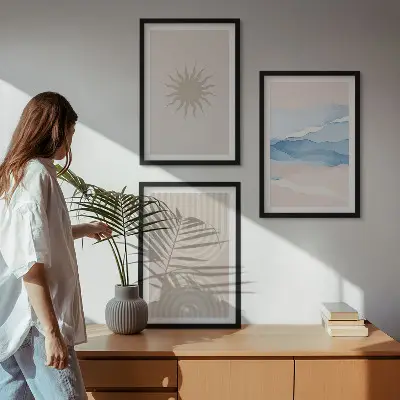 Wanddecoratieset met schilderijen abstracte lijnen van zon en golven in pasteltinten