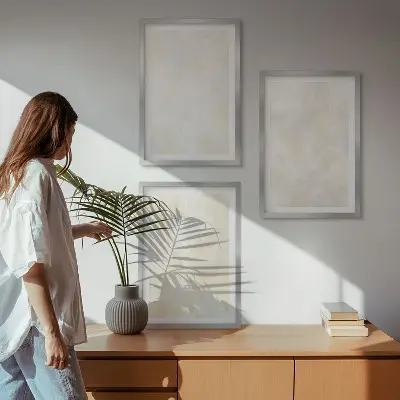 Set van schilderijen met heldere verftexturen in designstijl