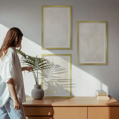Set van schilderijen met heldere verftexturen in designstijl