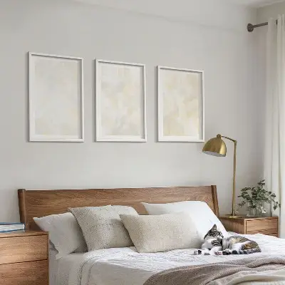 Set van schilderijen met heldere verftexturen in designstijl