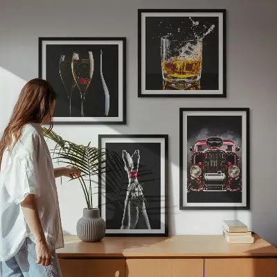 Posterset met lijsten vrouwenbenen met roze auto en wijn