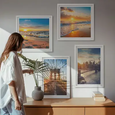 Set van posters met lijst met afbeeldingen van bruggen en zonsondergangen in de stad